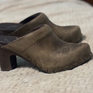 Dansko Taupe Leather Clogs